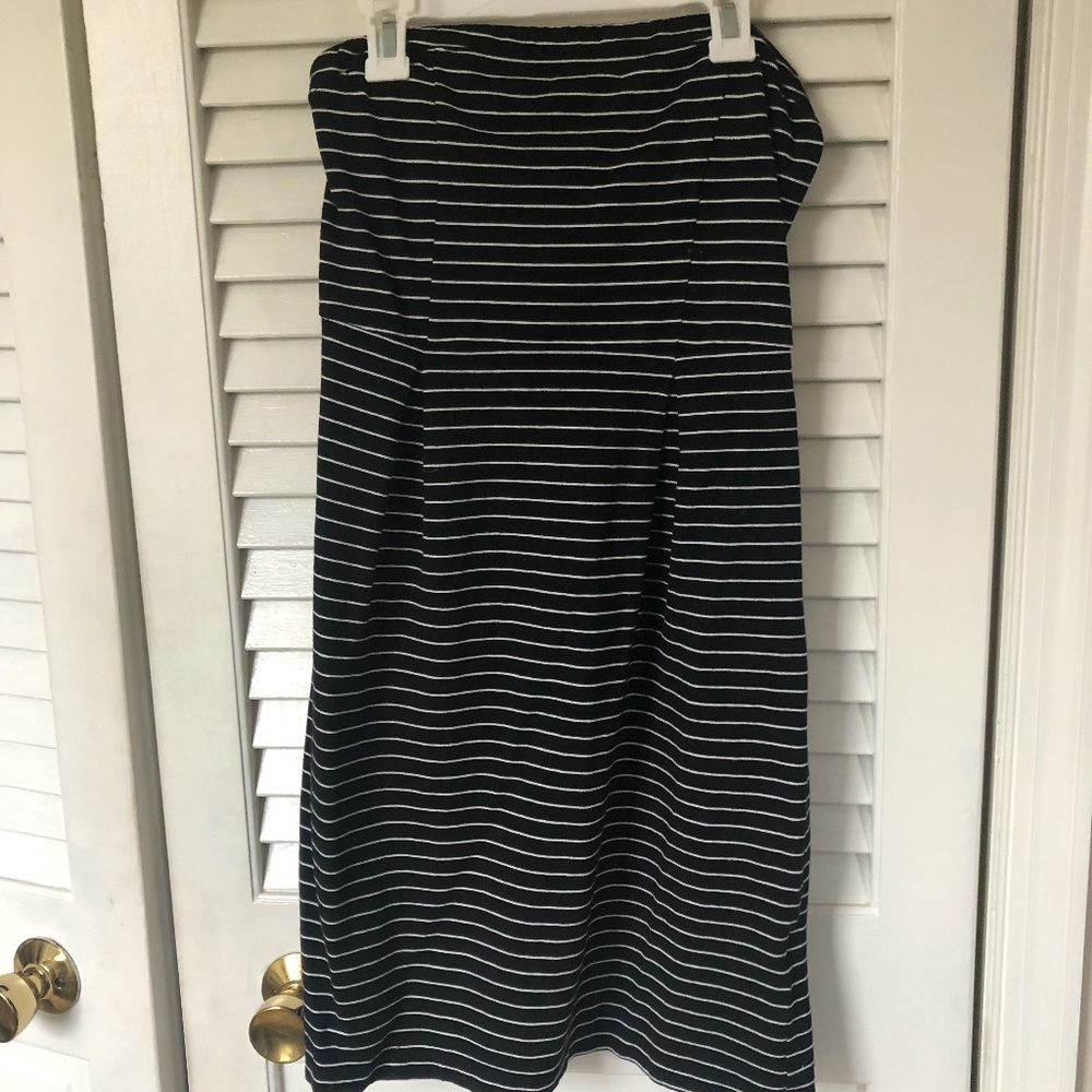 Strapless striped dress